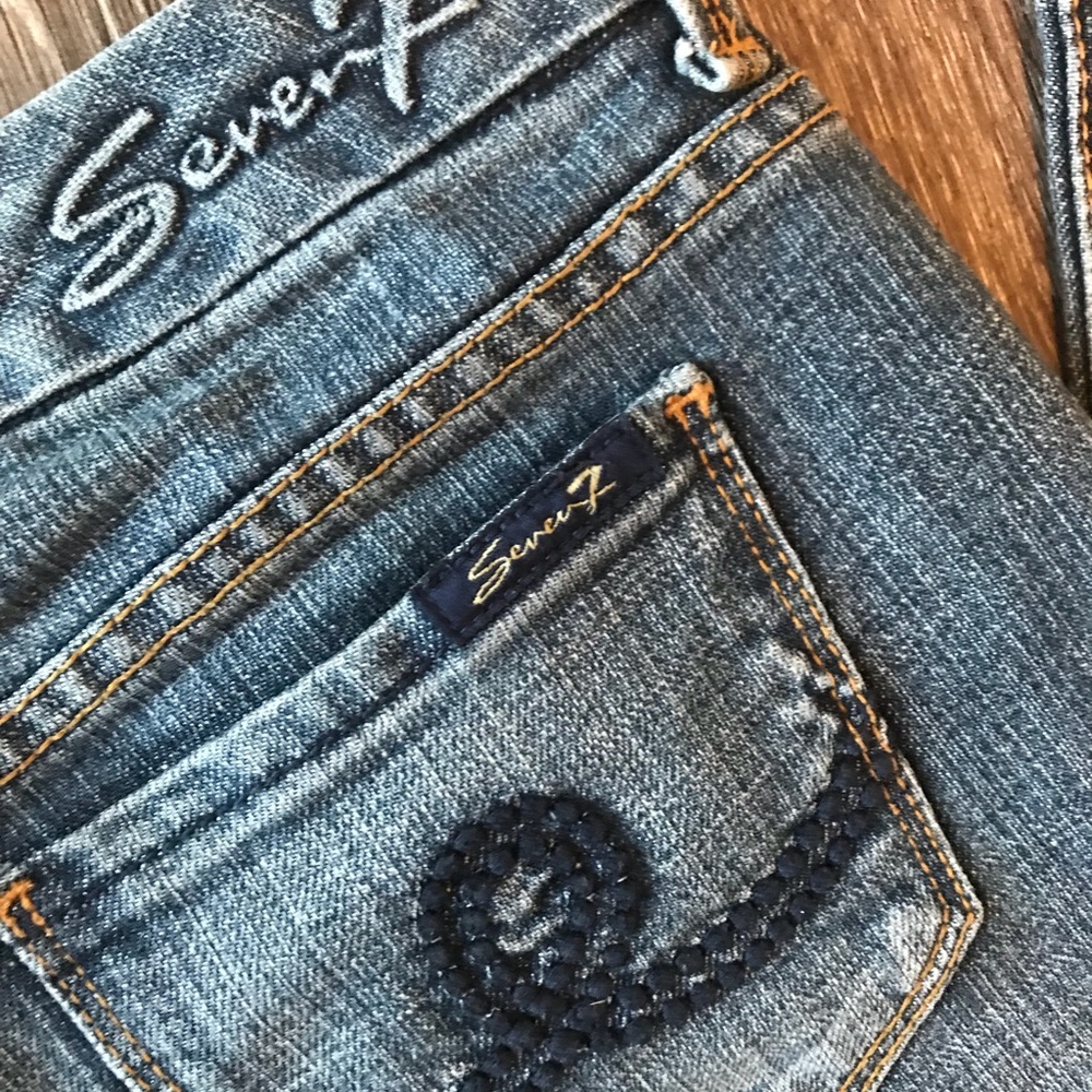 EUC 7 FAM bootcut jeans size 25